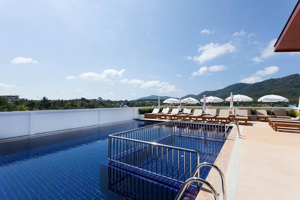 Rawai Princess Hotel 25/50