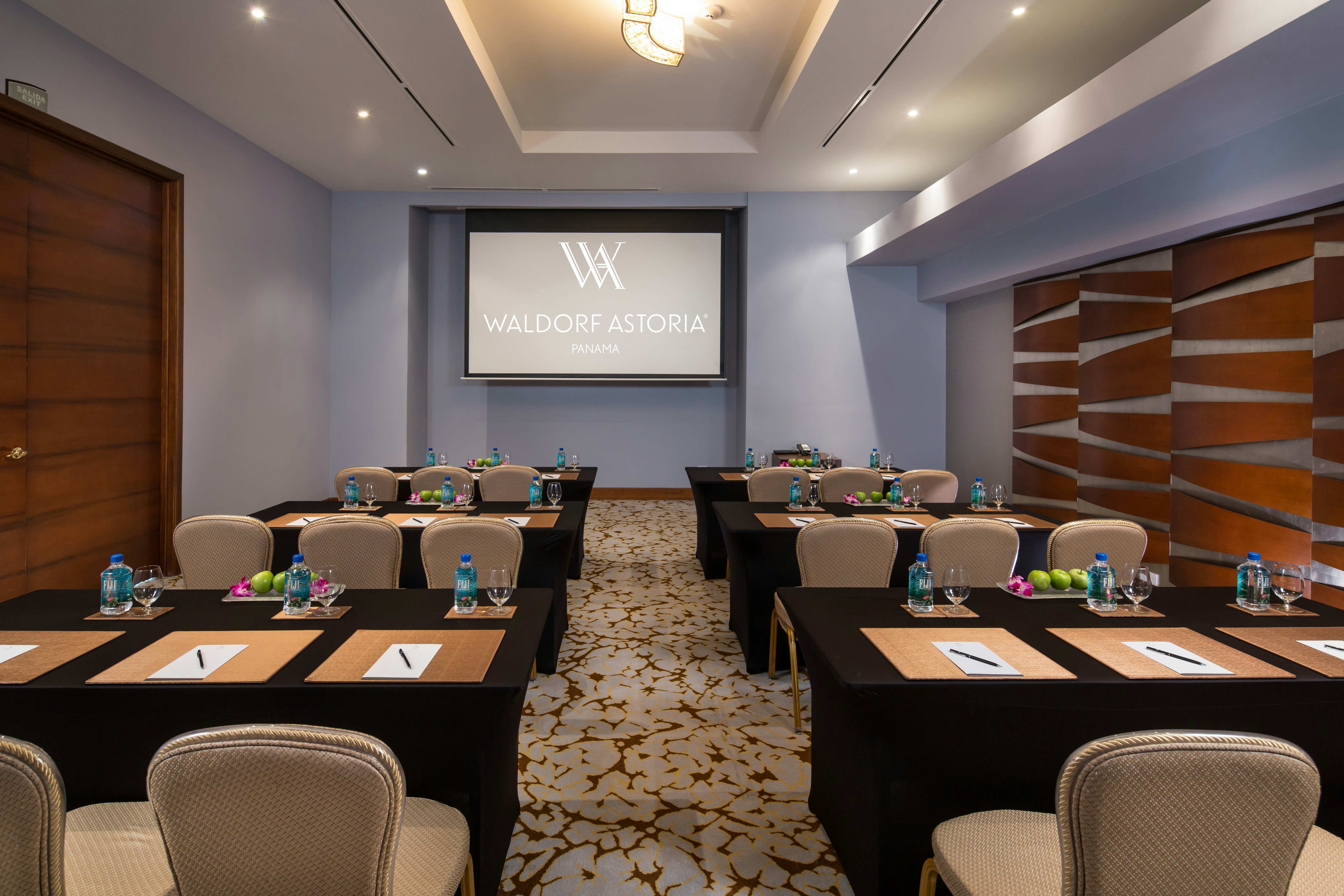 Waldorf Astoria Panama 75/85