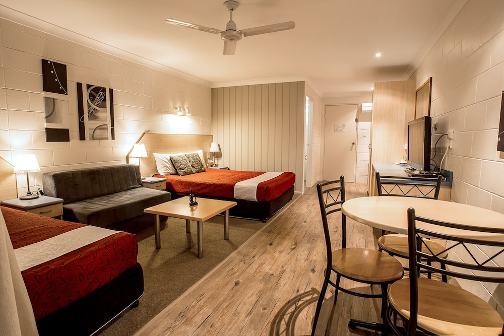 PIALBA MOTOR INN 37/64