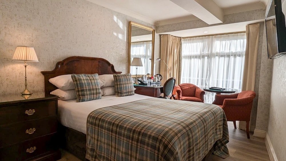 Granville Hotel Waterford 18/69