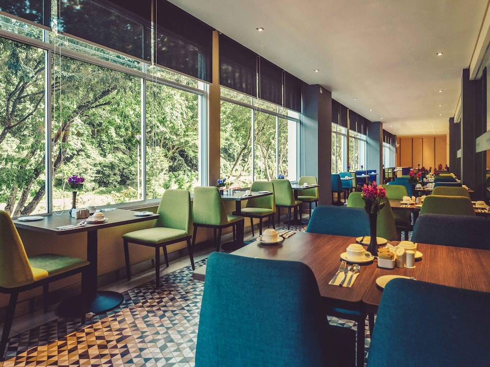 Mercure Kota Kinabalu City Centre 40/65