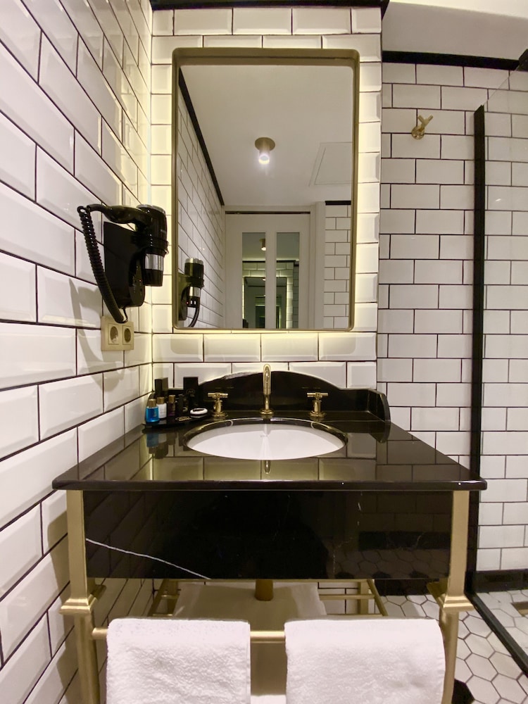 A11 Exclusive Hotel 25/25