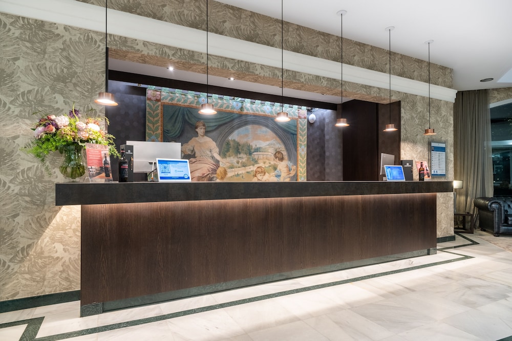 lobby