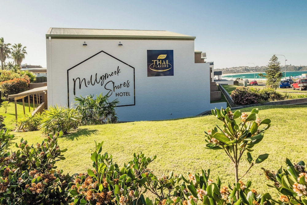 Mollymook Shores 2/57