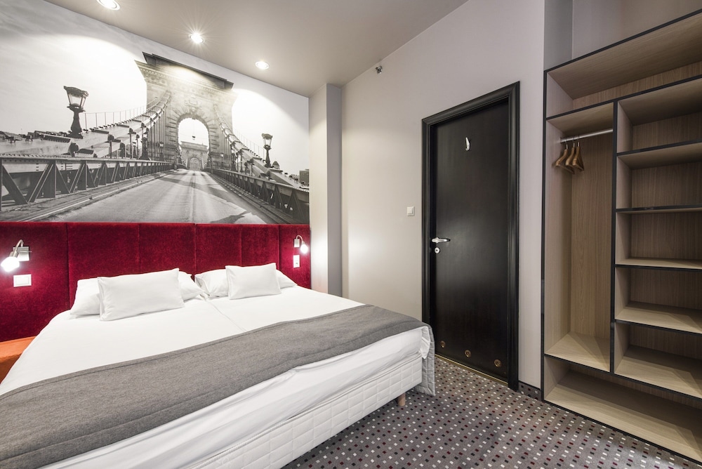 Carat Boutique Hotel 9/57