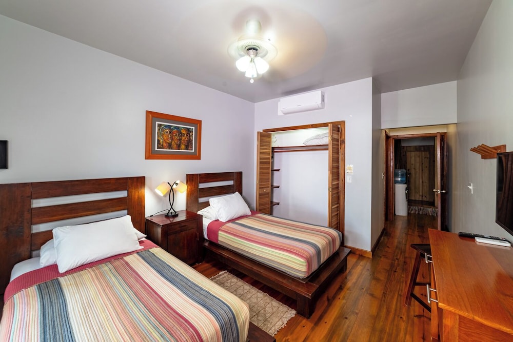 2 BEDROOMS, SUPERIOR, HOUSE, GARDEN VIEW