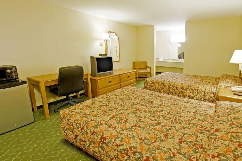 Americas Best Value Inn Gainesville, TX 10/27