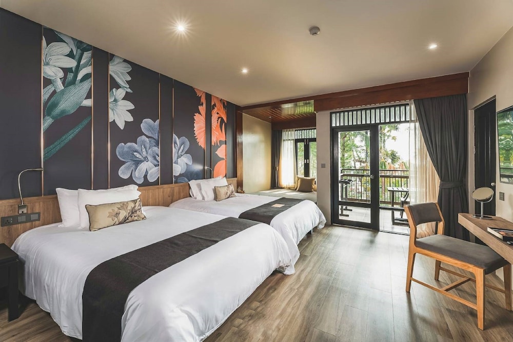 La Flora Khao Lak 20/70