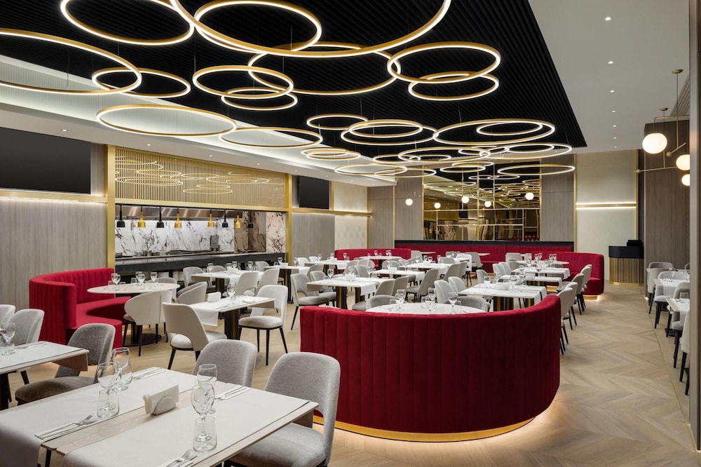 Ramada by Wyndham Zalau 44/57
