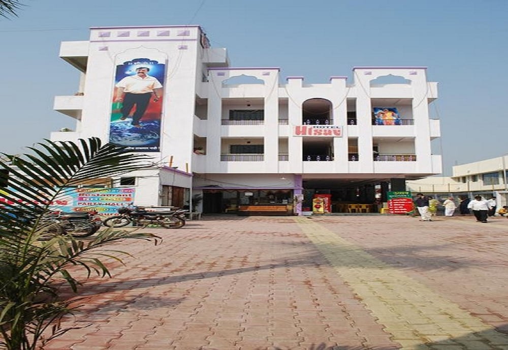 Hotel Utsav 17/24