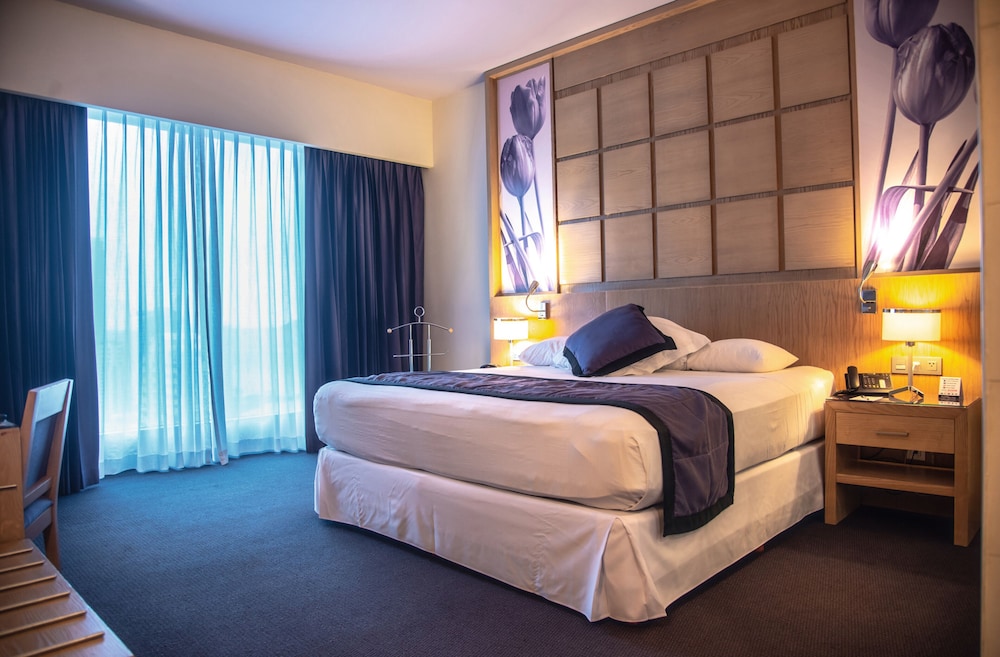 Presidential, Me, Suite, King Bed