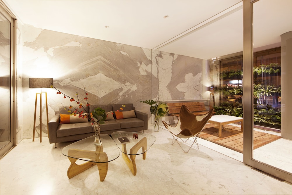 Palo Santo Hotel 57/74