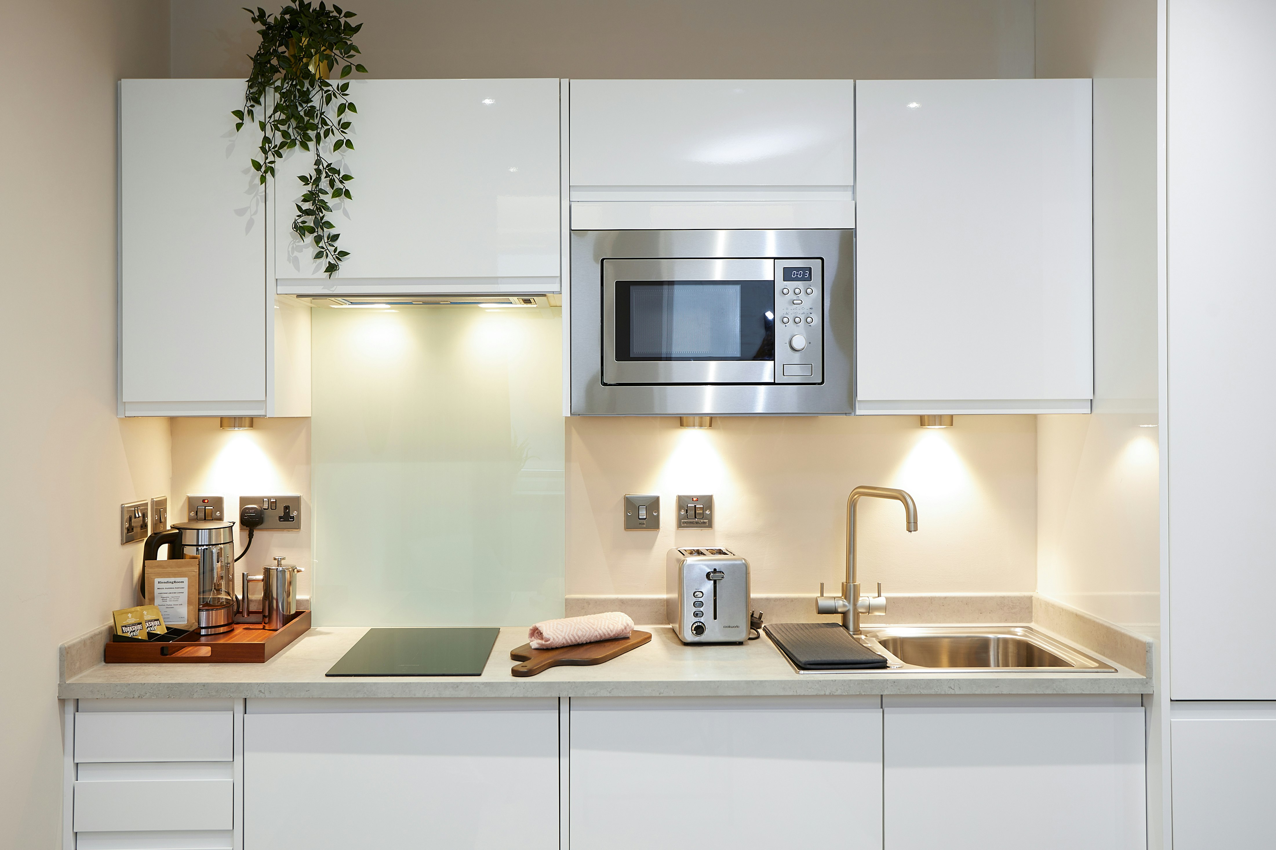 Humber Lofts Serviced Suites & Residences 25/35