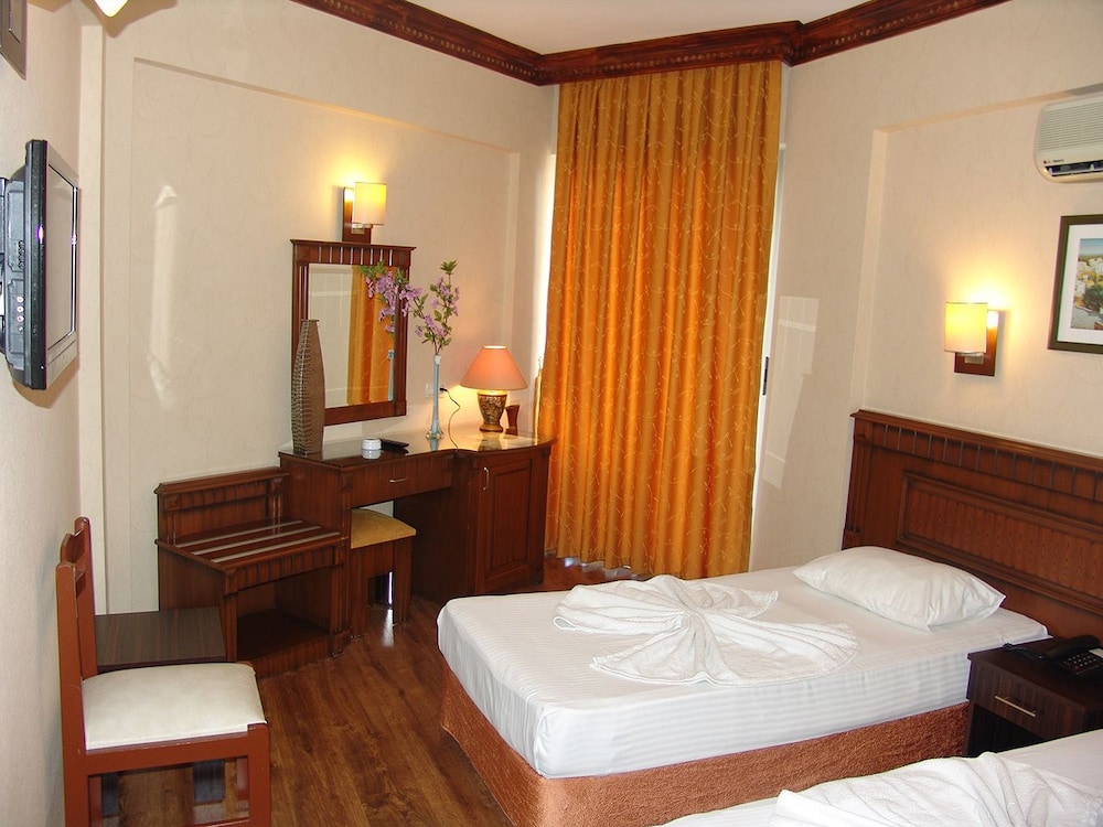 Kleopatra Ikiz Hotel 8/50