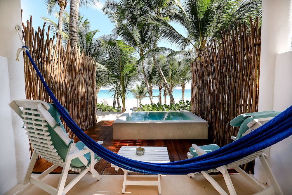 Cabanas Tulum 38/50
