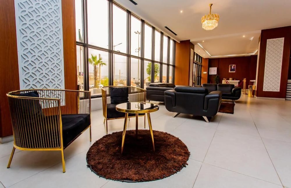 Hotel Royal Elisa 32/48