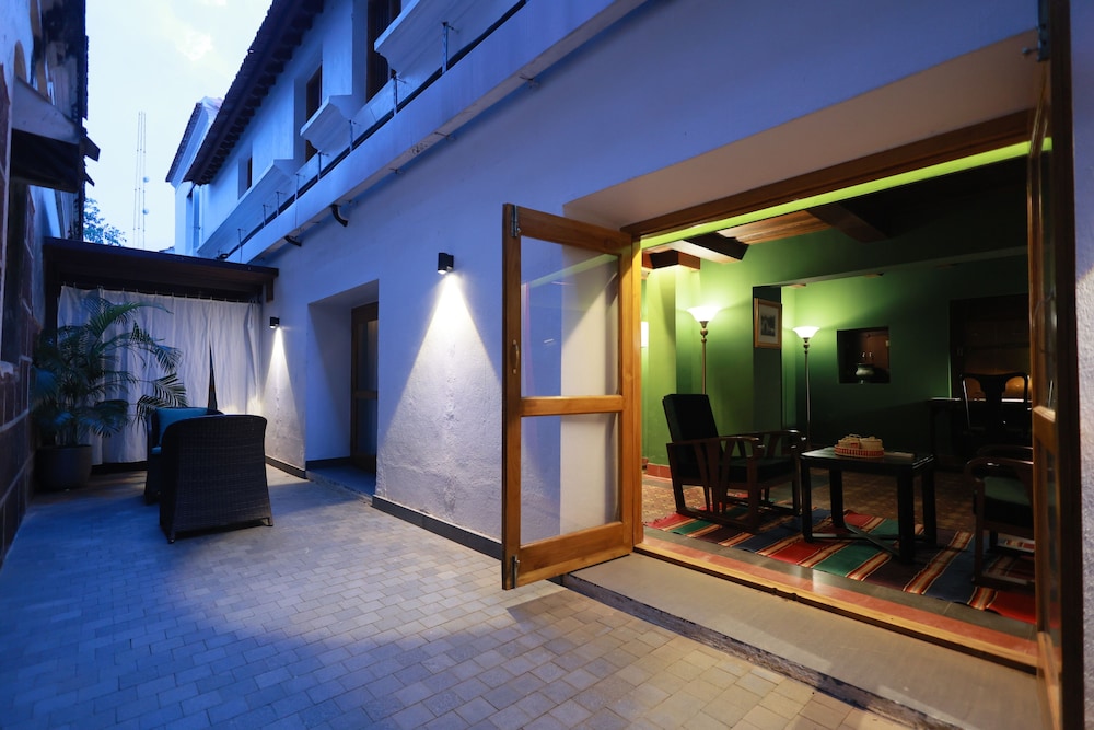 THE Lotus Palace Chettinad 3/63