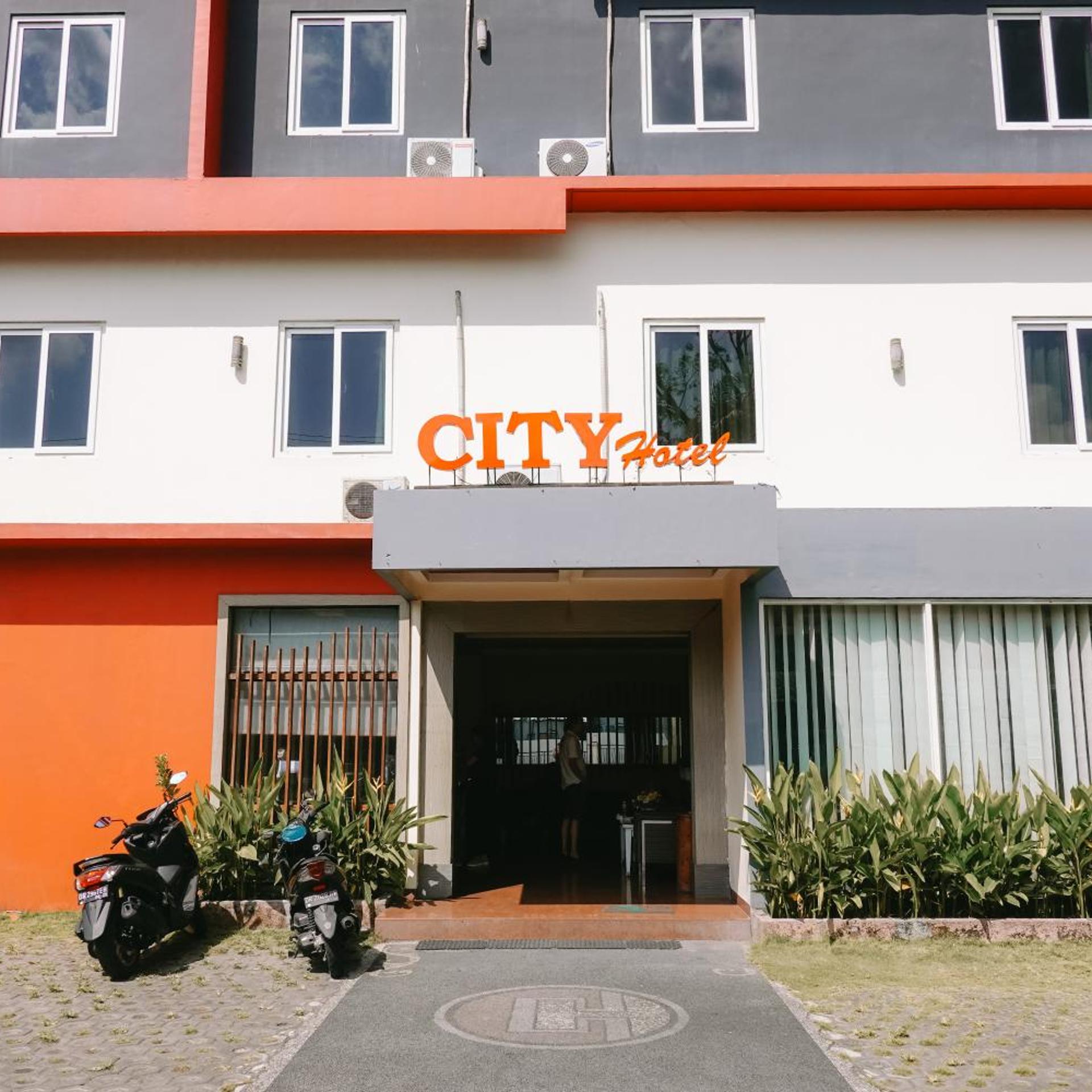 City Hotel Mataram 4/49
