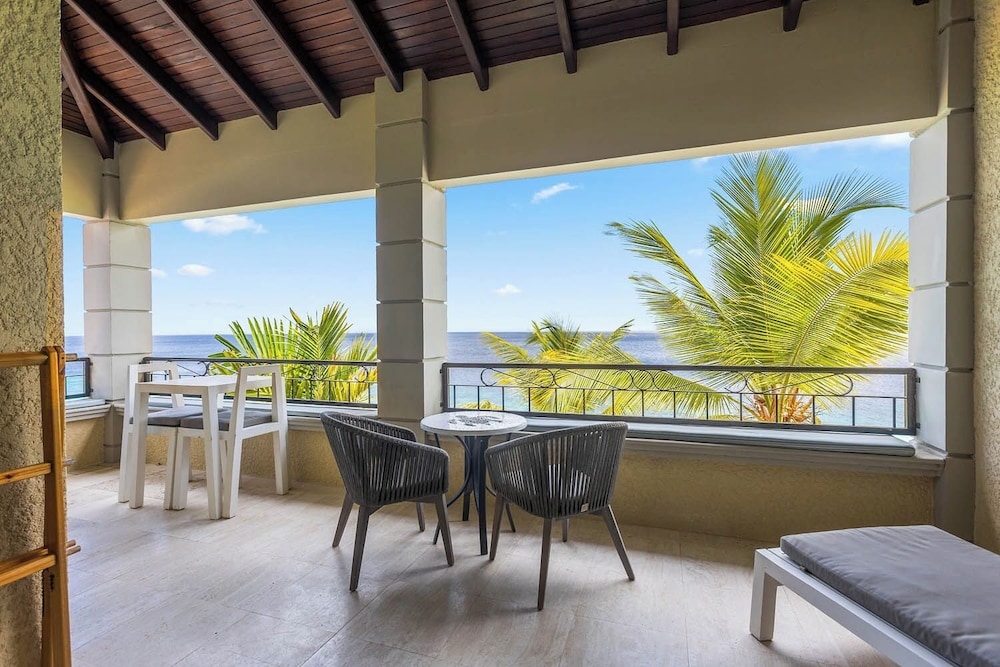 The Bellafonte - Luxury Oceanfront Hotel 27/50