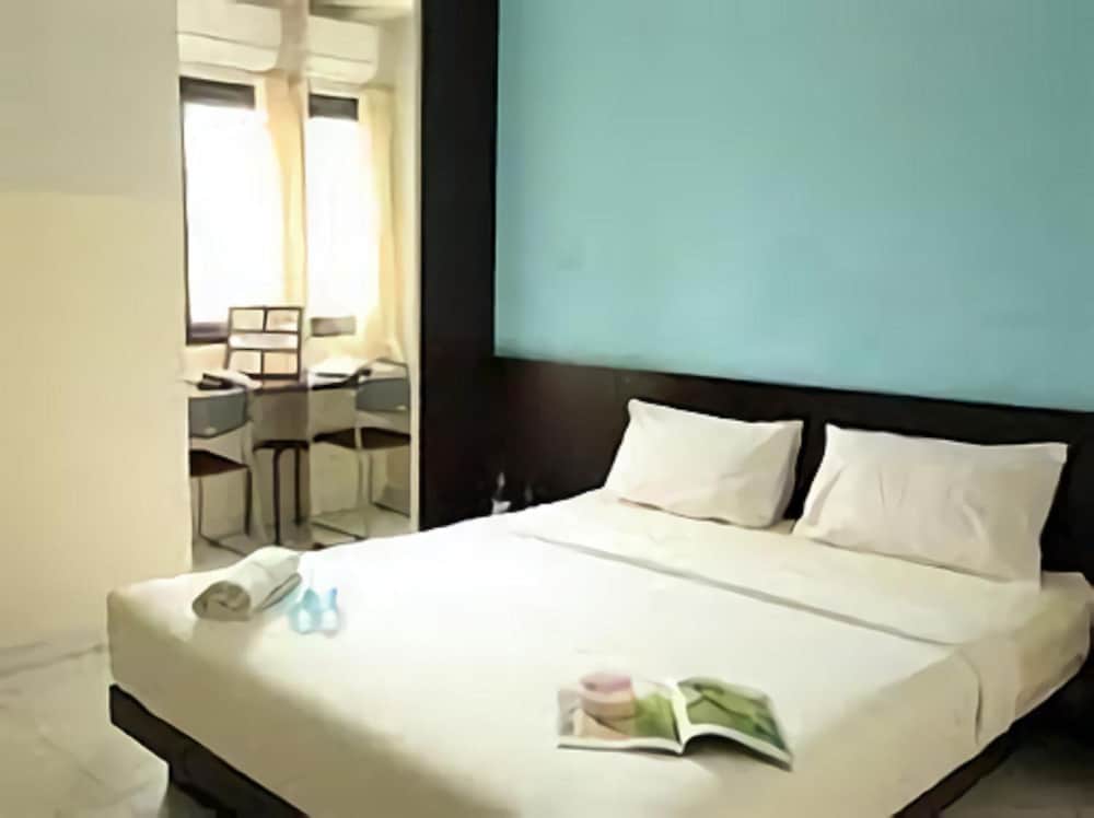 LeGreen Suite Ratulangi 5/25