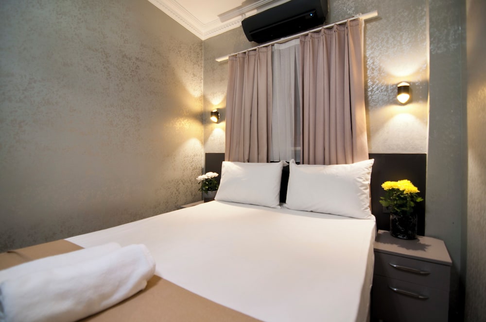 Hotel Ottoman 2 Class 19/43