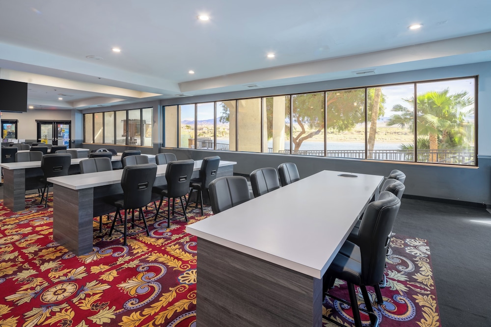 Edgewater Hotel Casino 49/58