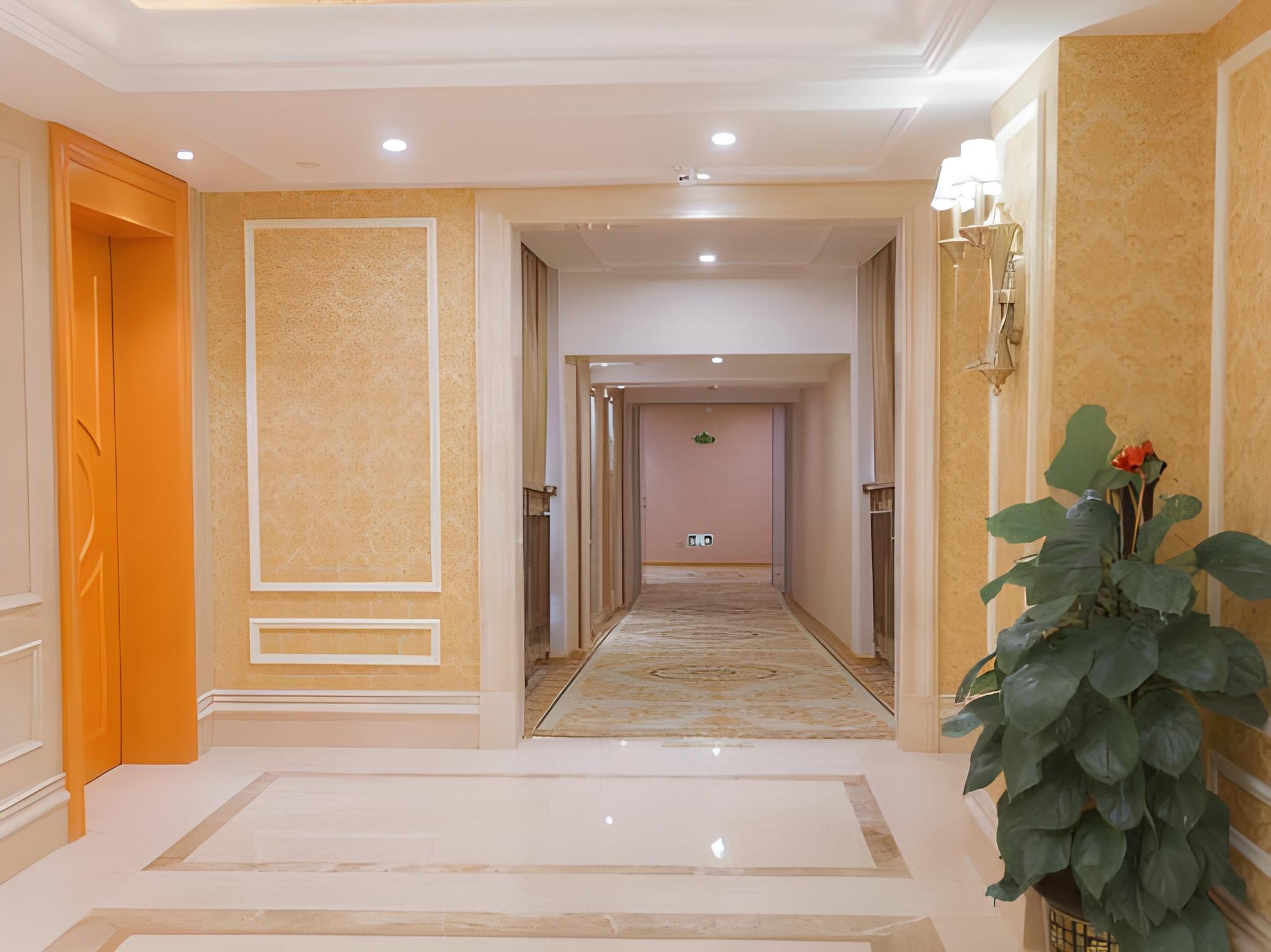 Vienna Hotel (Huizhou Luofu Mountain Scenic Area) 22/61