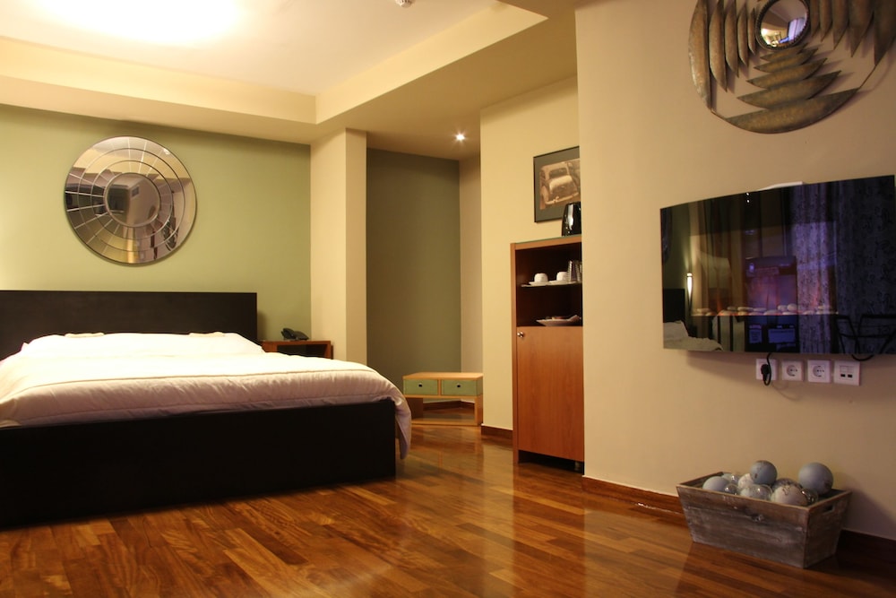 Andromeda Suites and Apartments 15/48