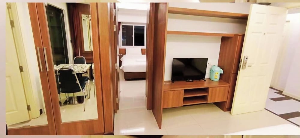 B-Yourhome Hotel Don Muang Airport Bangkok 58/71