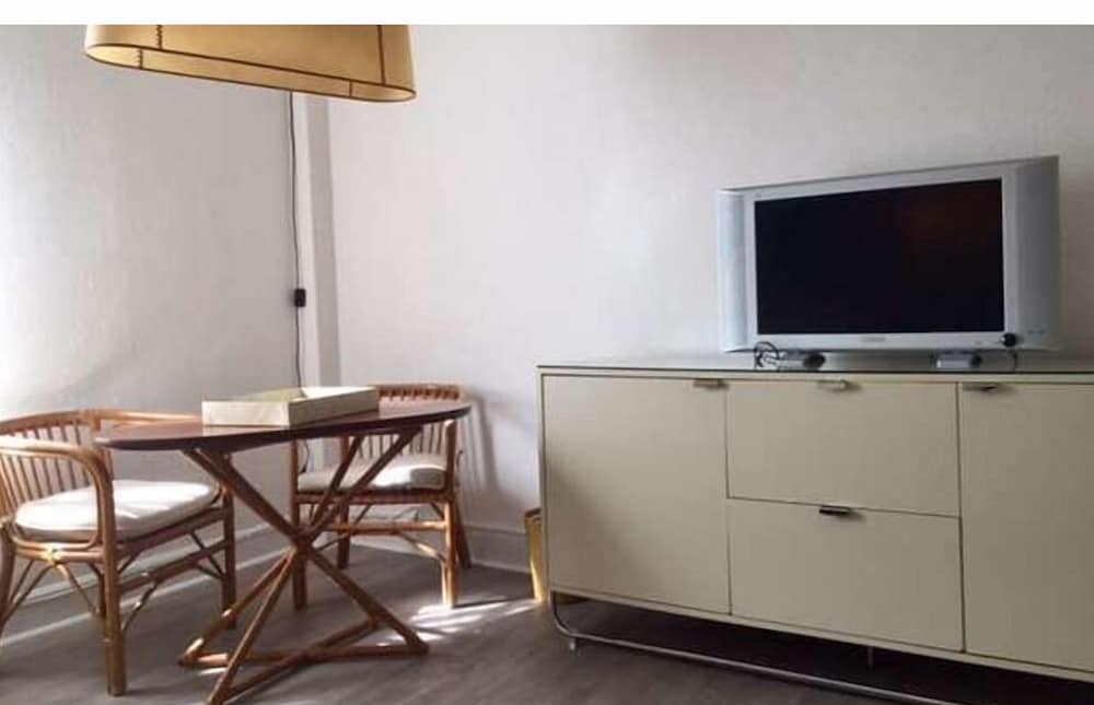 The Broadmore Miami Beach 33/48