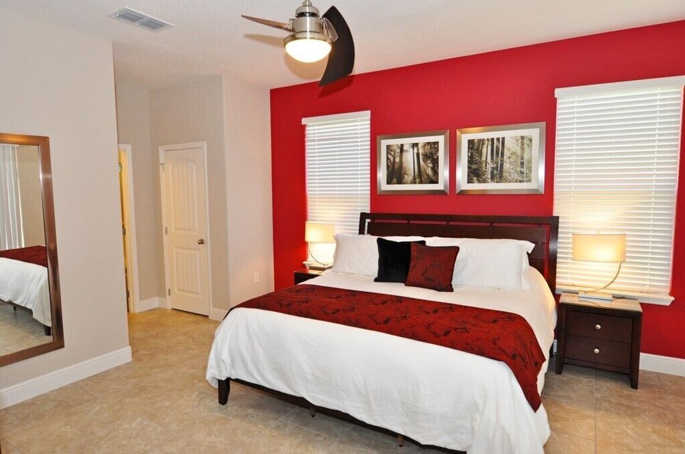Solterra Resort 39/65