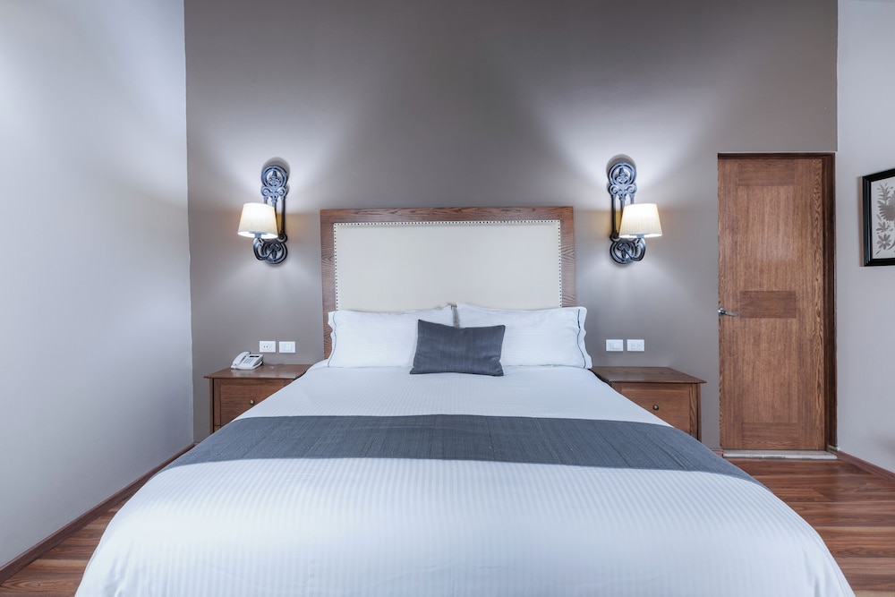 1 Bedroom, Standard, King Bed