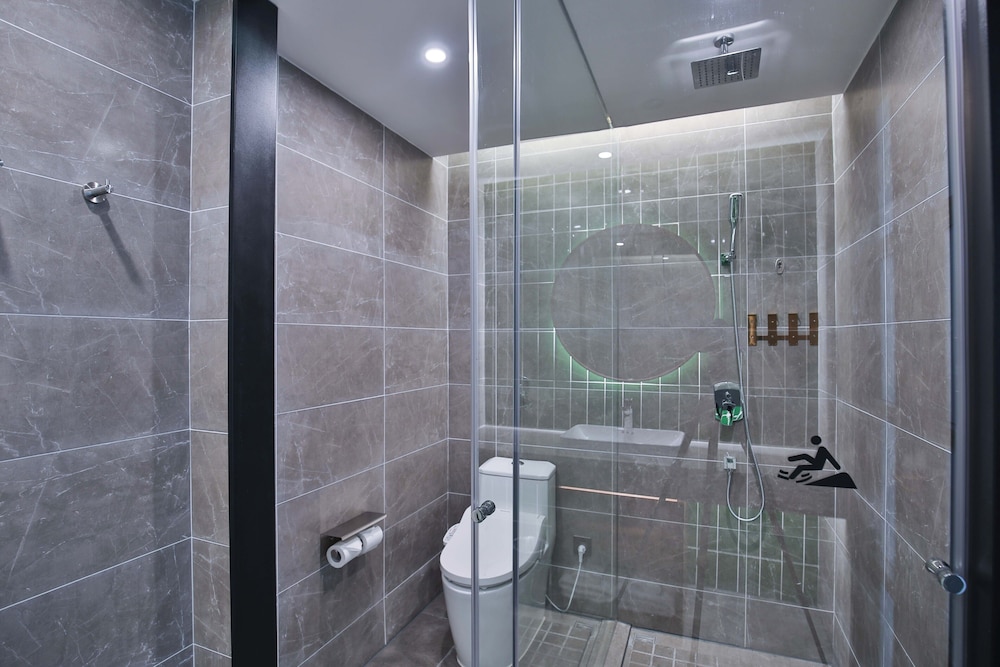 SSAW Garden Hotel Ningbo Xikou 79/82