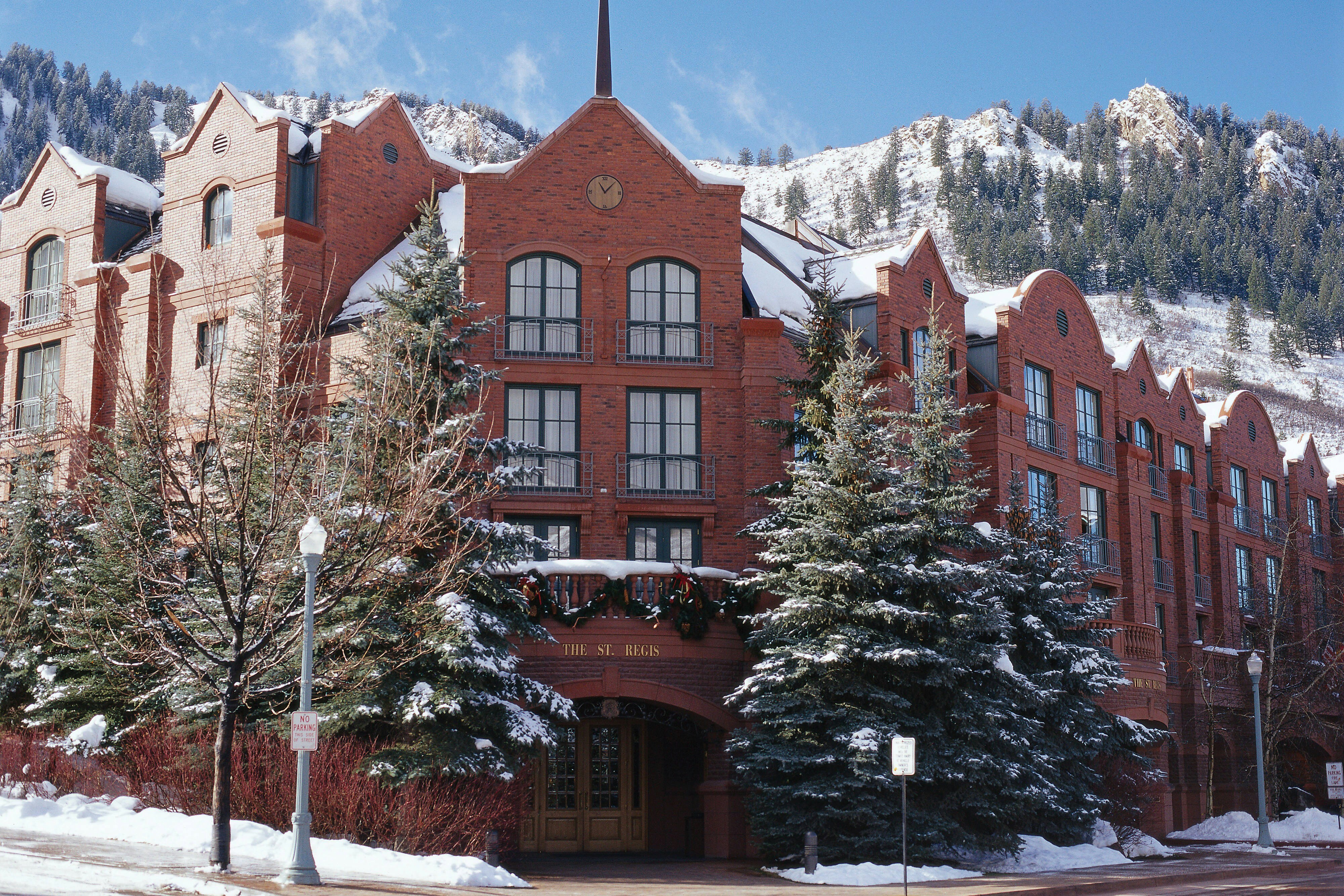 St. Regis Residence Club, Aspen 3/3