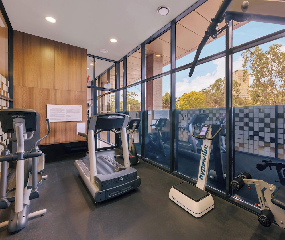 Oaks Melbourne Flemington Suites 27/46