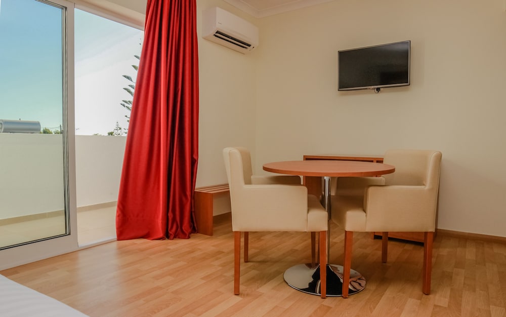 Lagoa Apartment Hotel 43/52