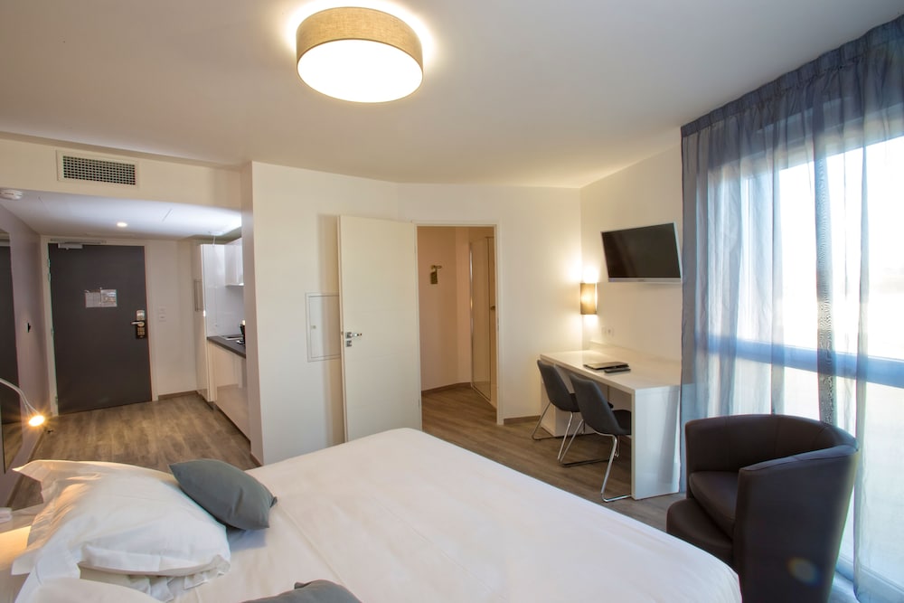 All Suites Appart Hotel Bordeaux Pessac 9/35
