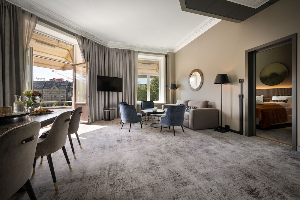 Karl Johan Hotell 30/38