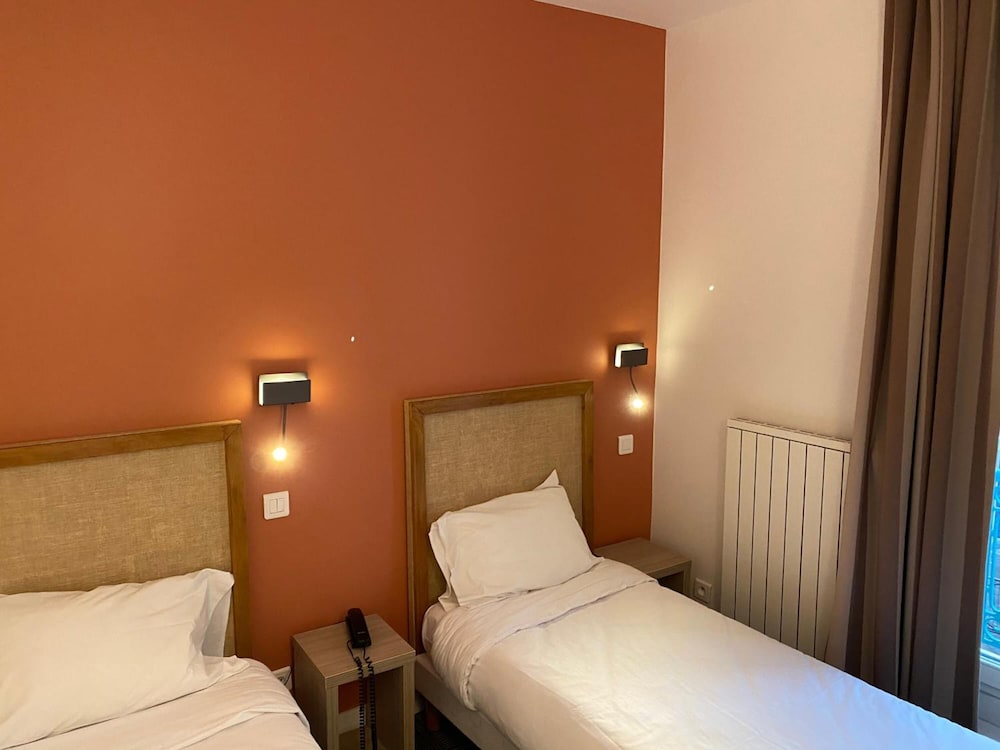 Louisa Hotel 23/50