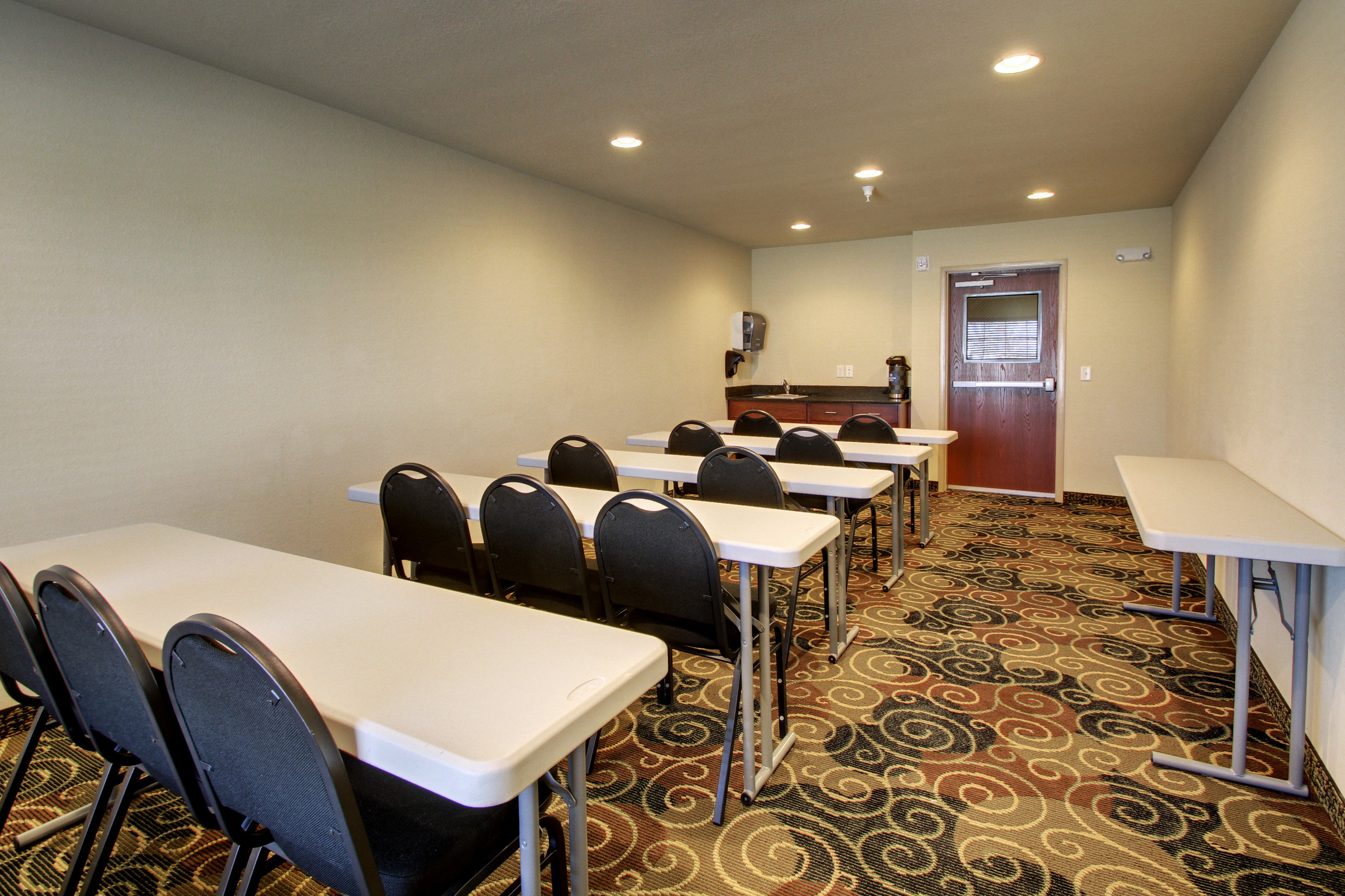 Cobblestone Hotel Suites Newton Il 52/57