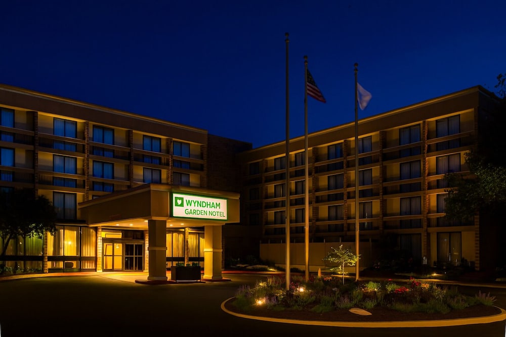 Baymont by Wyndham Schaumburg Chicago Northwest 2/18