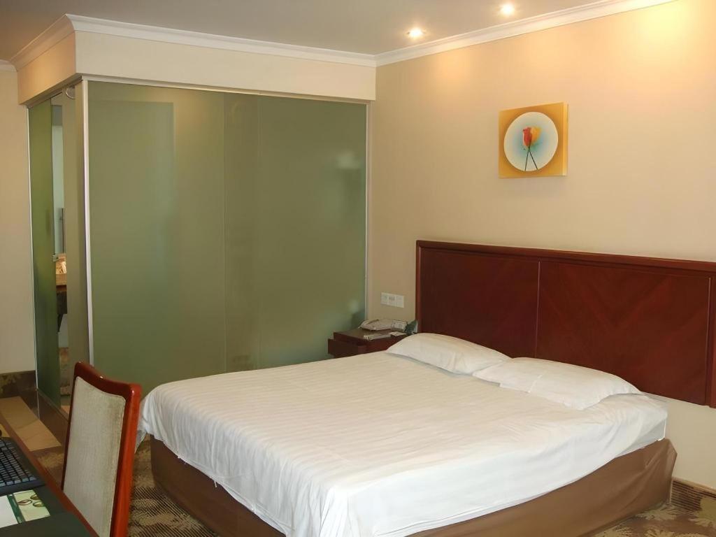 GreenTree Inn Liuan Shucheng Hean Road Business Hotel 19/49