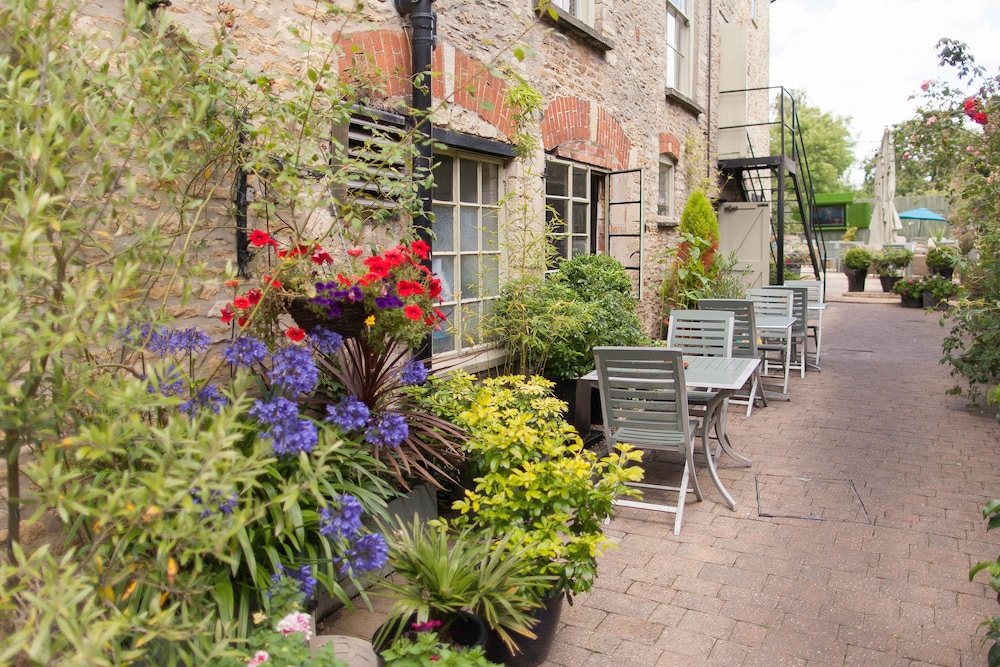 The Ormond at Tetbury 37/49