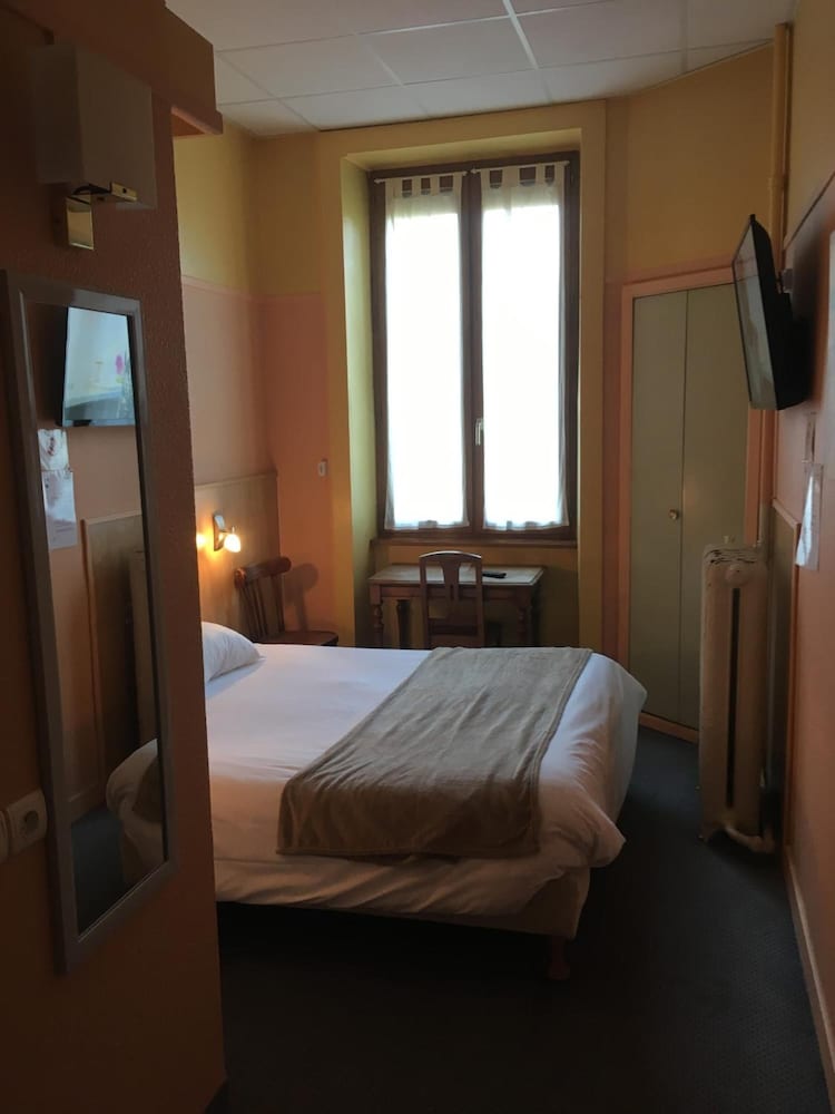 LOGIS HOTEL AU TERMINUS 14/45