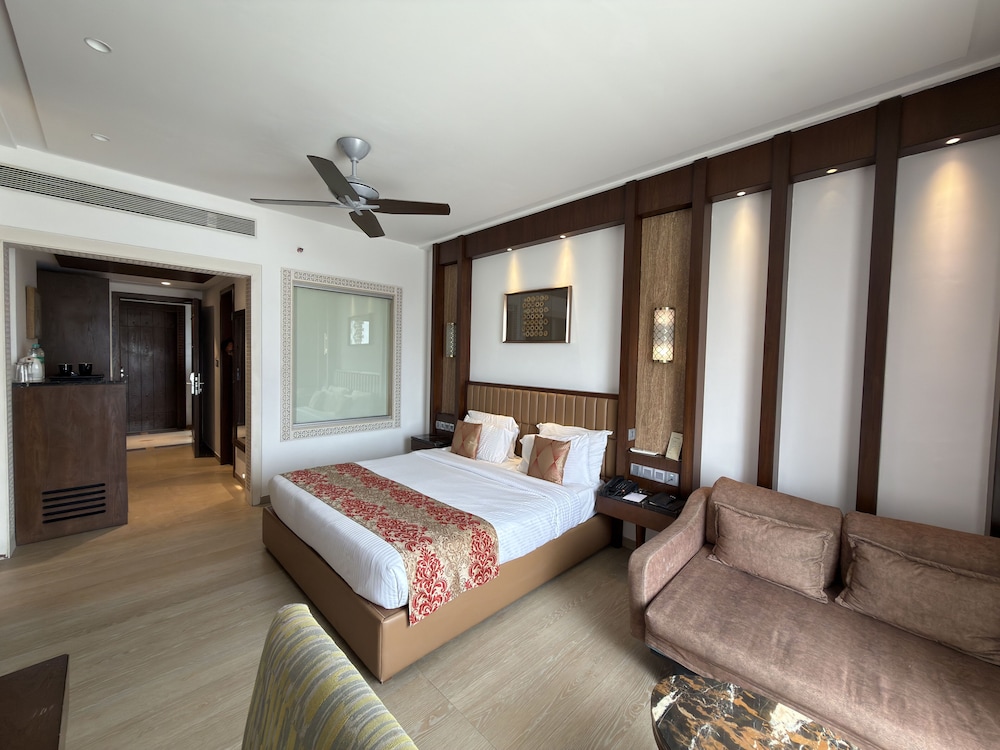 The Corinthians Resort 26/76