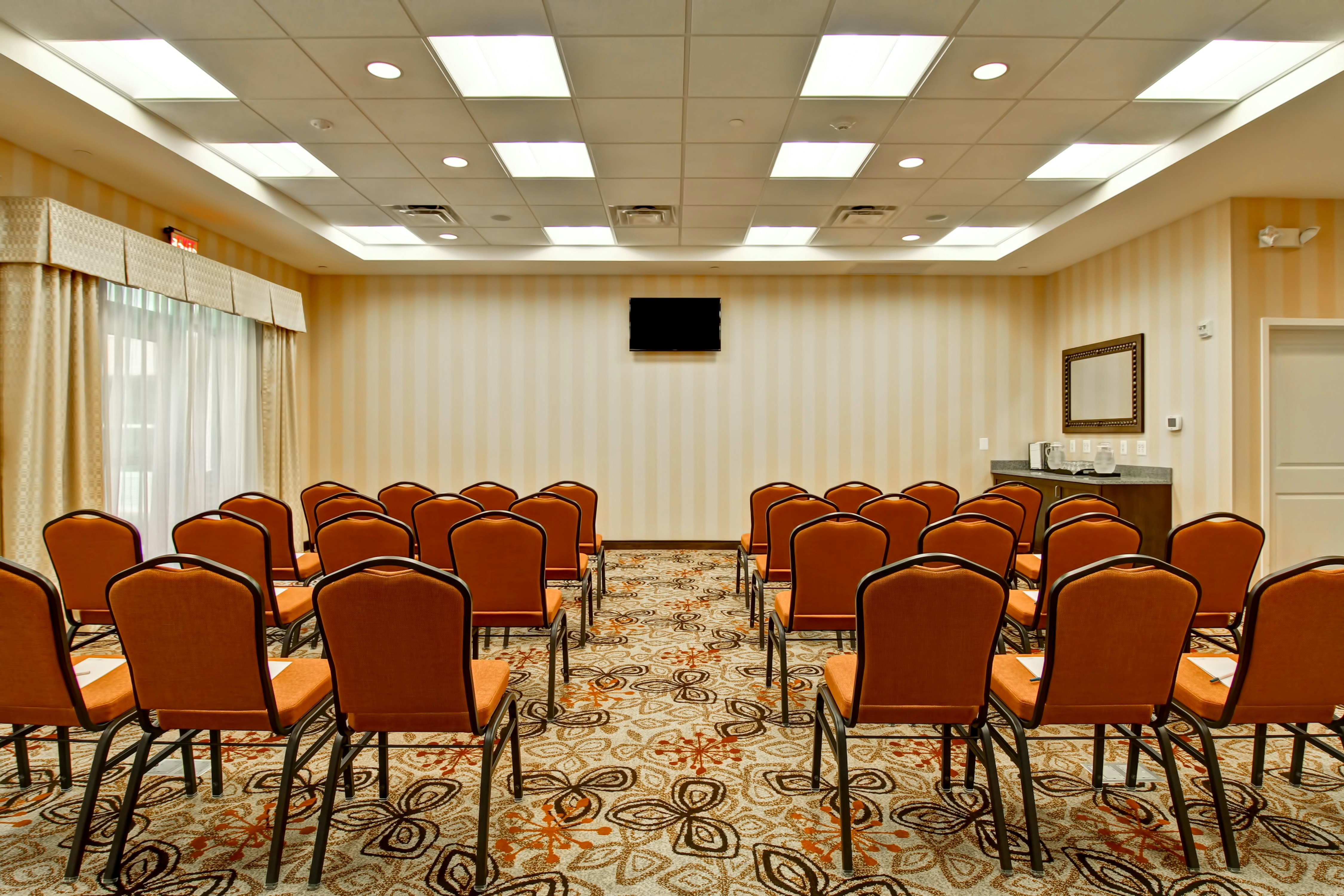 Homewood Suites By Hilton Woodbridge 13/17