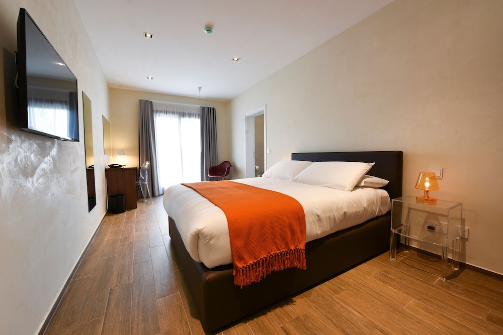 Quaint Boutique Hotel Sannat 23/56