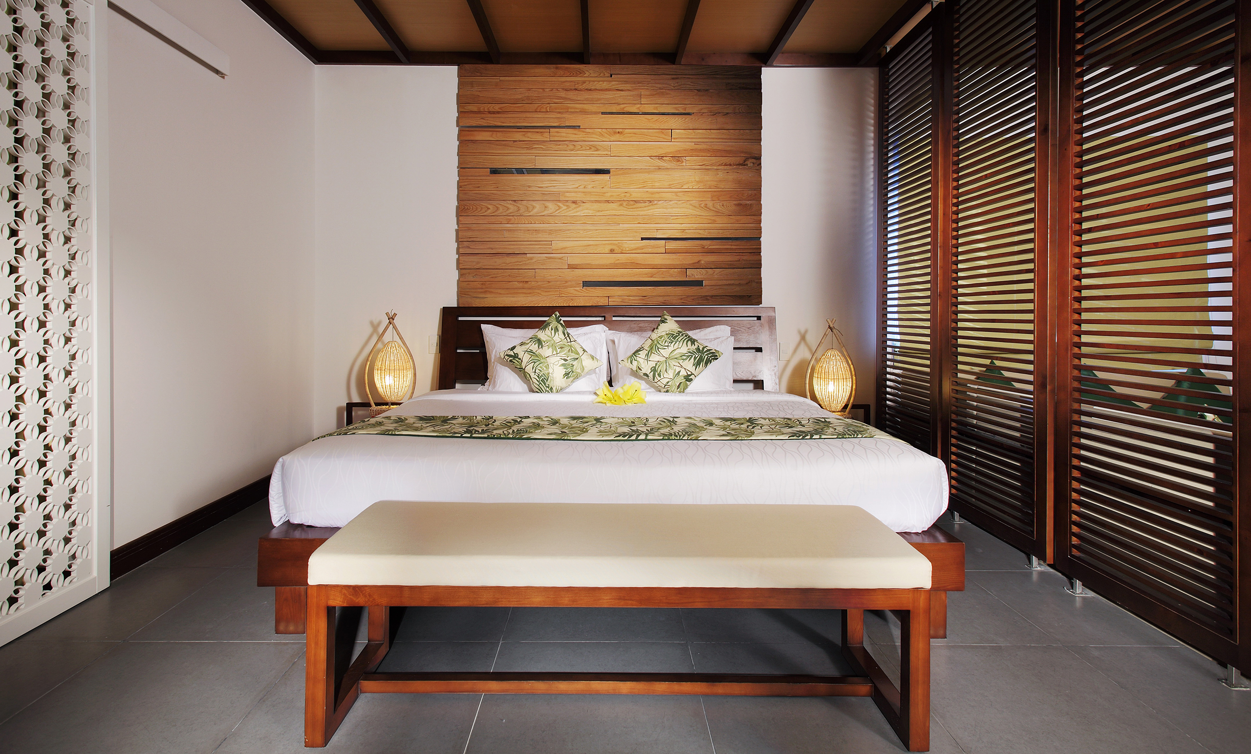 Standard, Double or Twin Bed