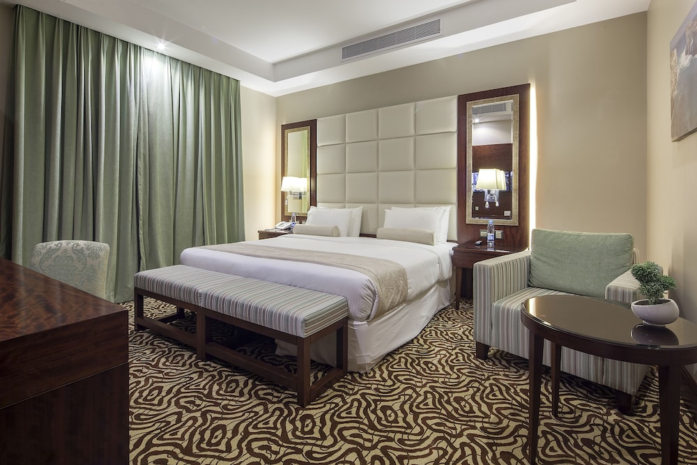 فندق لامار الغرب(Western Lamar Hotel) 10/25