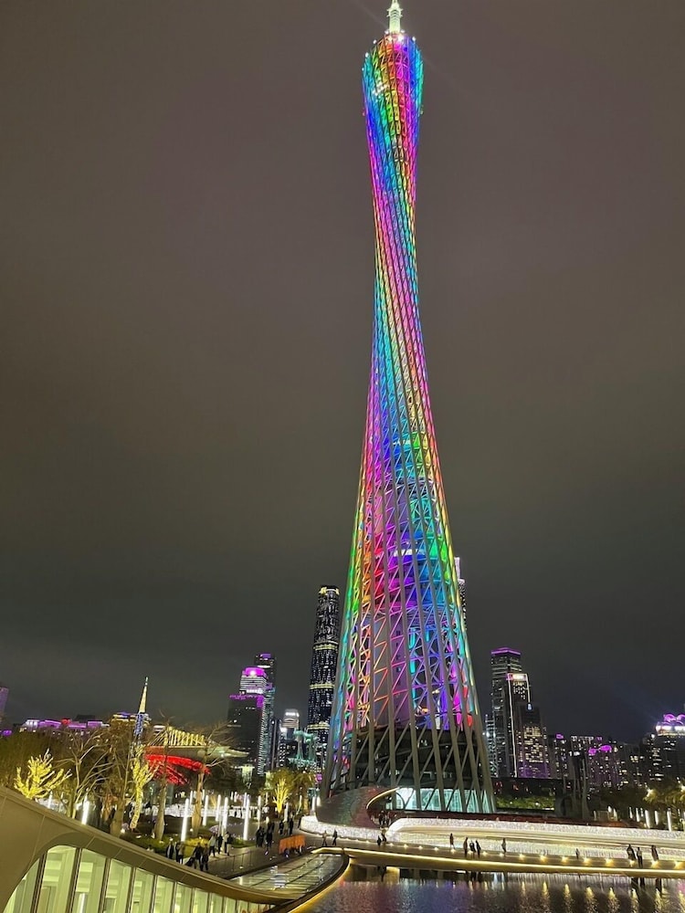 Guangzhou Baiming Fangyuan Apartment 44/47